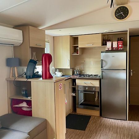 Mobilhome Jf64 40M2 Camping Familial Les Mathes Ngoại thất bức ảnh